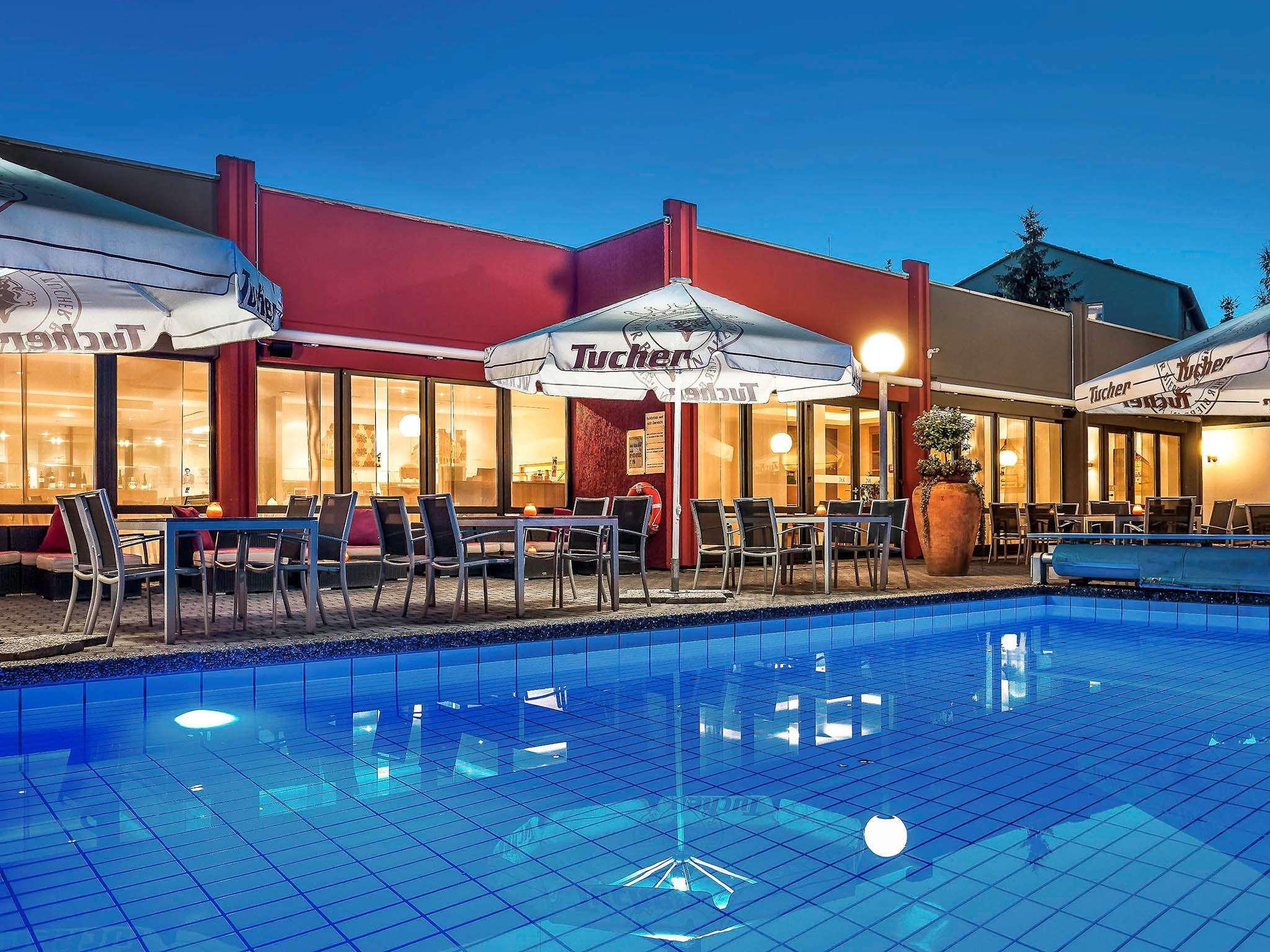 Fuerther Hotel Mercure Nuernberg West מראה חיצוני תמונה