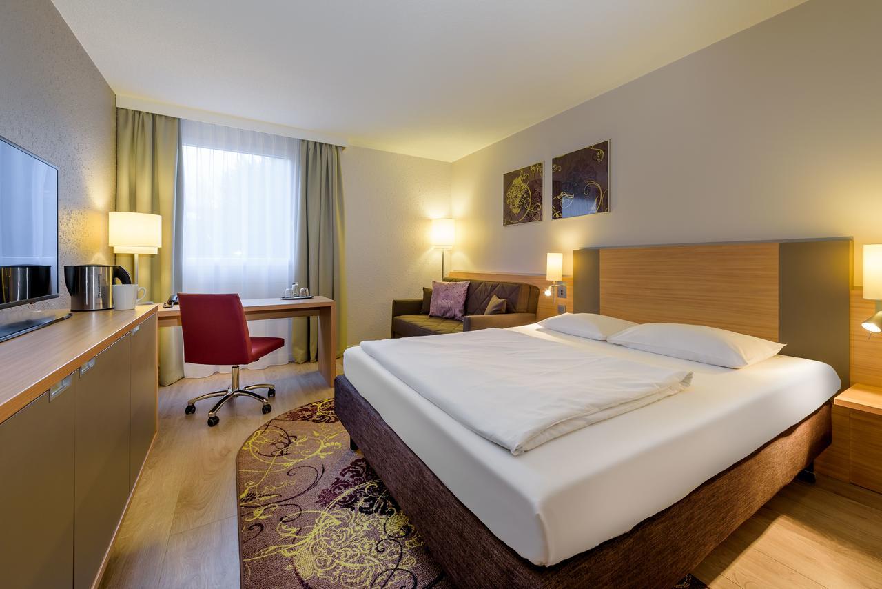 Fuerther Hotel Mercure Nuernberg West מראה חיצוני תמונה