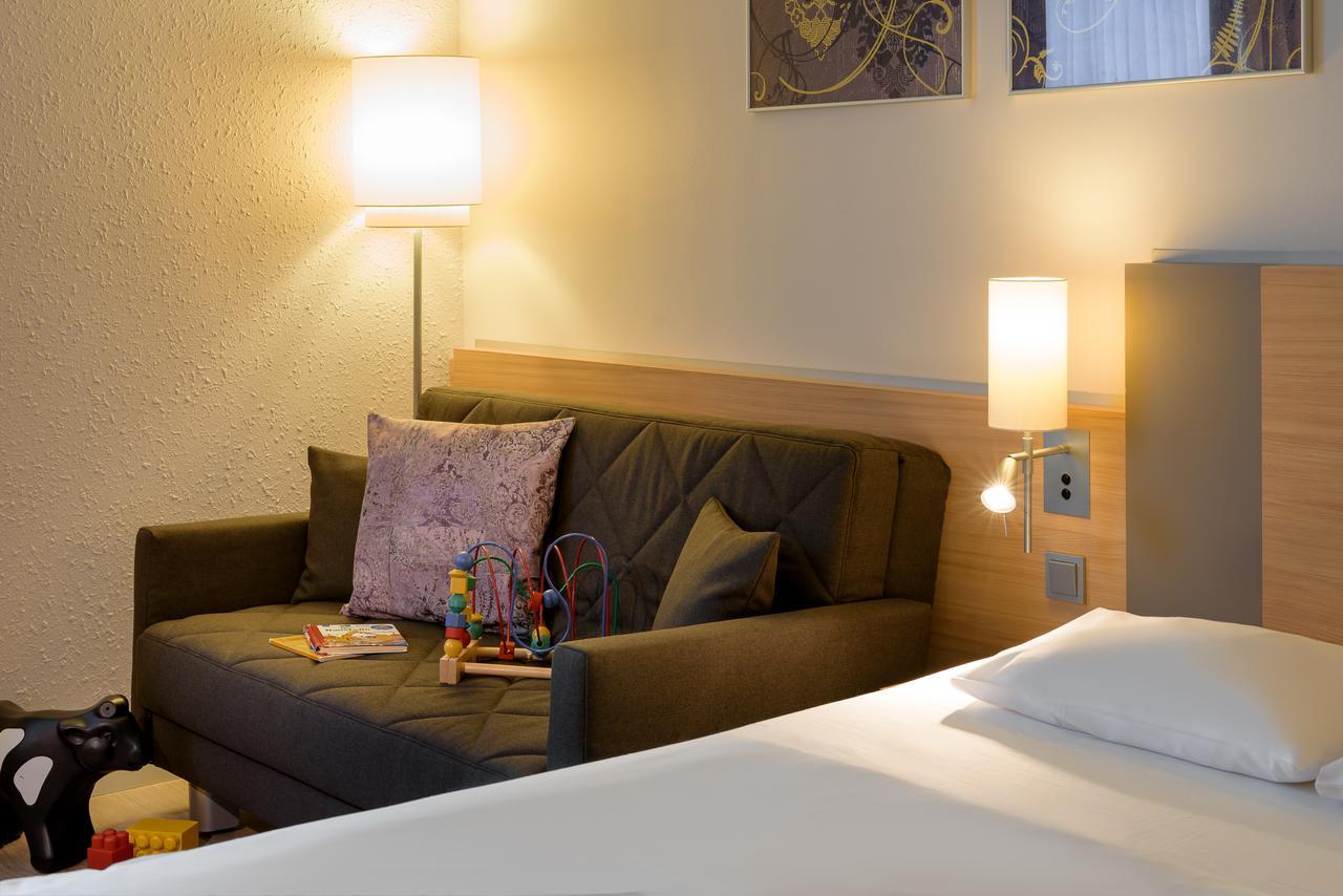 Fuerther Hotel Mercure Nuernberg West מראה חיצוני תמונה