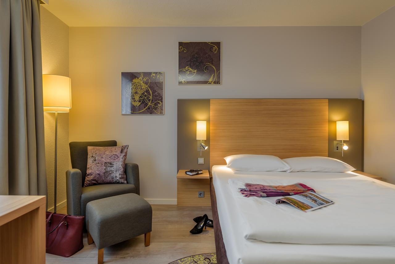 Fuerther Hotel Mercure Nuernberg West מראה חיצוני תמונה